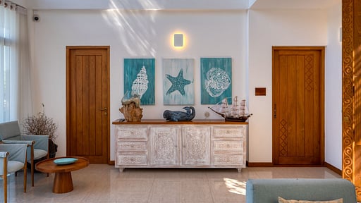 Villa Beacon By The Bay Living room 