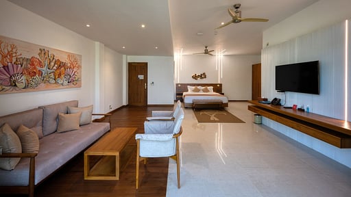 Villa Beacon By The Bay Bedroom 1