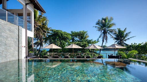 Villa Beacon By The Bay Swimming pool