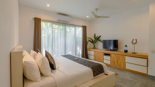 Villa Becca Seminyak Bedroom 1