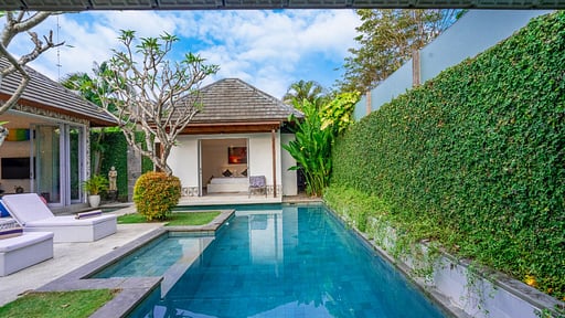 Villa Becca Seminyak Swimming pool