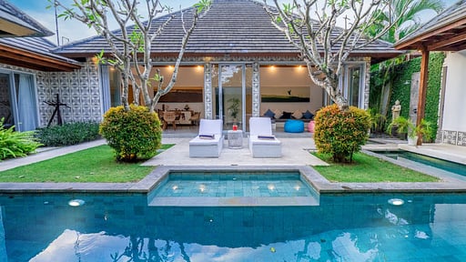 Villa Becca Seminyak Swimming pool