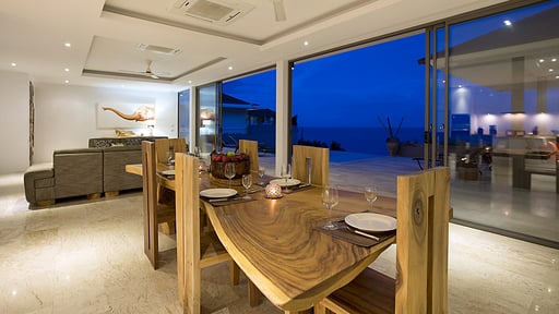 Villa BelAir Dining area
