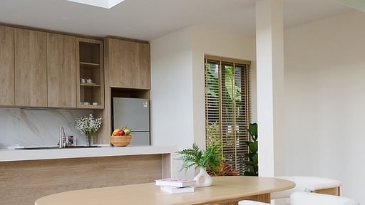 Villa Belcasa Dining area