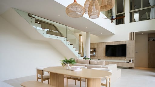 Villa Belcasa Dining area