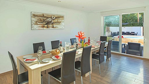 Villa Belgica 11 Dining area