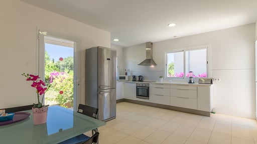 Villa Bella Vista II Kitchen