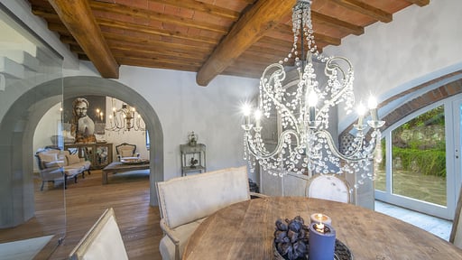 Villa Bellaflore Dining area 2