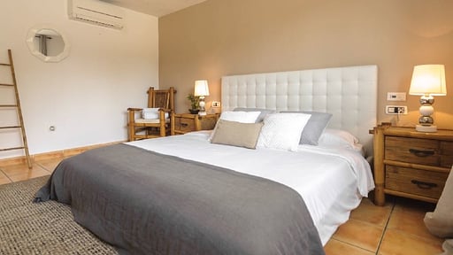 Villa Bellavieztra Bedroom 2