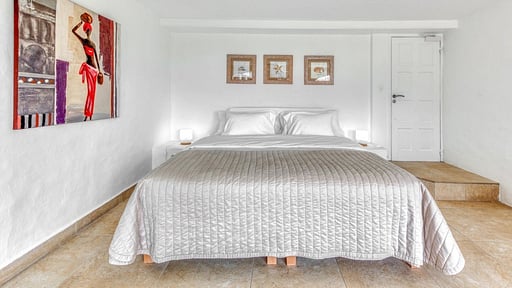 Villa Belle Fontaine Bedroom 1