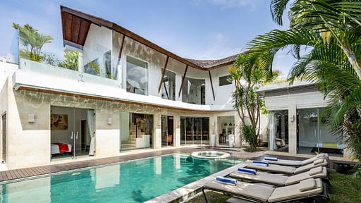 Villa Belle Swimming pool