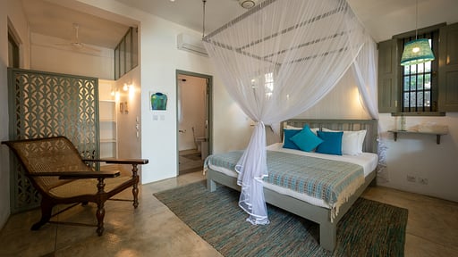 Villa Bellini Blue Bedroom 2