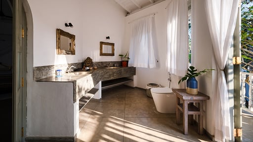 Villa Bellini Blue Bedroom 1