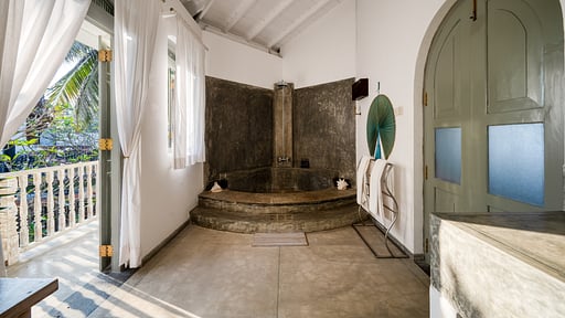 Villa Bellini Blue Bedroom 1