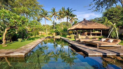 Villa Belong Dua Swimming pool