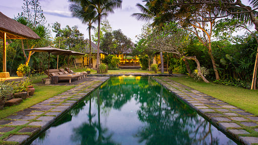 Villa Belong Dua Swimming pool