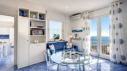 Villa Belvedere delle Sirene Kitchen 1