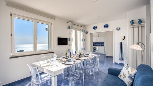 Villa Belvedere delle Sirene Dining area 2