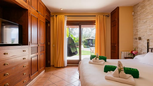 Villa Beni Bedroom 1