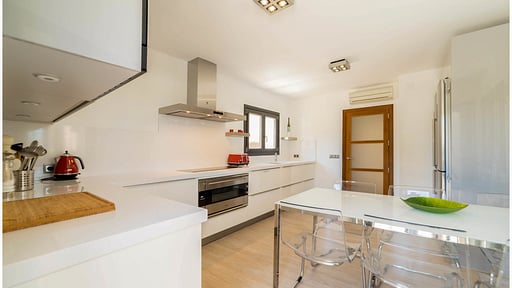 Villa Bernat Kitchen