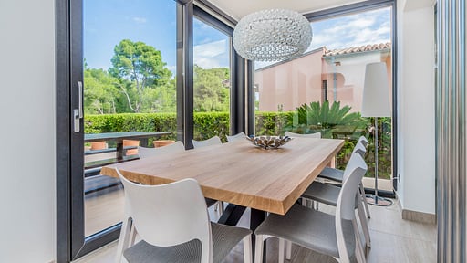 Villa Bernat Dining area