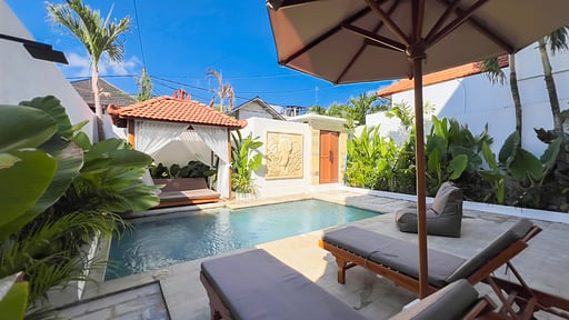 Villa Bewell Gazebo