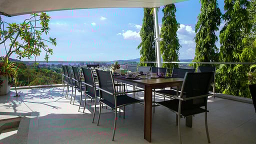 Villa Beyond-Namaste Dining area 1