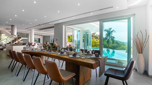 Villa Beyond Dining area