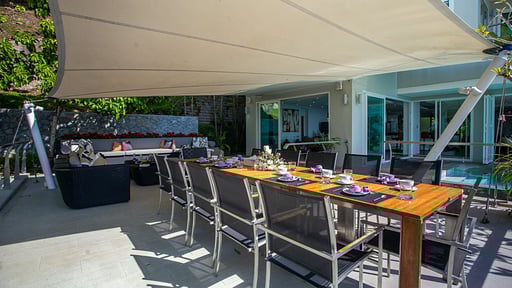 Villa Beyond Dining area