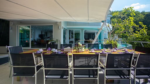 Villa Beyond Dining area