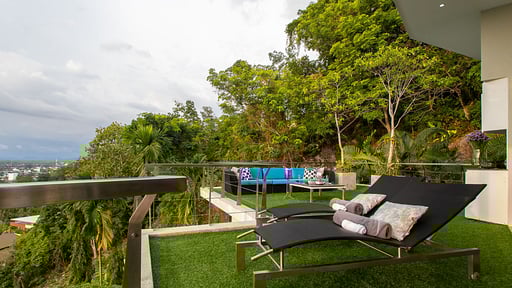 Villa Beyond Terrace/Veranda