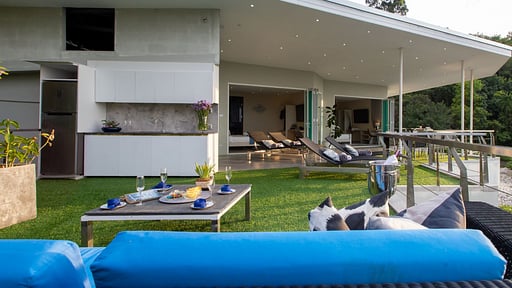 Villa Beyond Terrace/Veranda