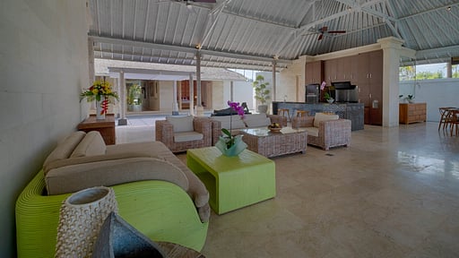 Villa Biara Wohnbereich