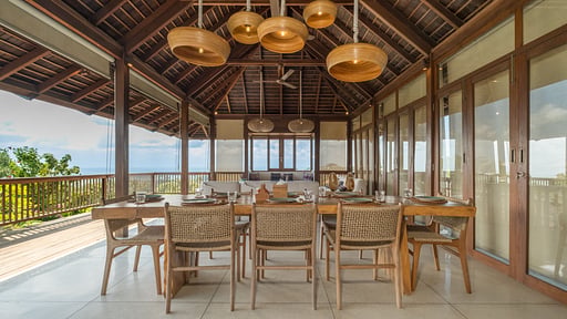 Villa Biarritz Dining area