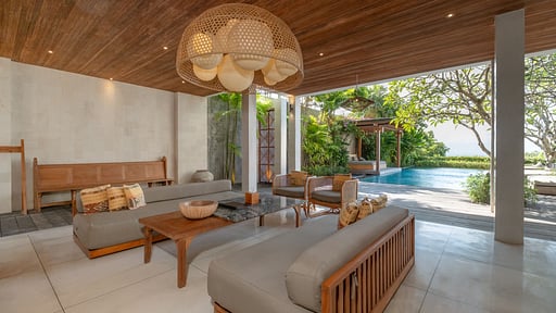 Villa Biarritz Living room 2