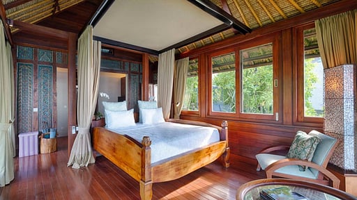 Villa Bidadari Cliffside Estate Bedroom 1