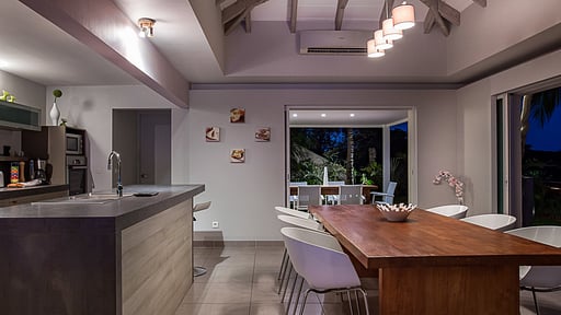 Villa Bikini Dining area