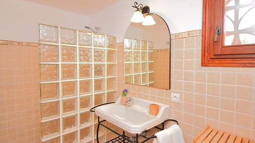 Villa Biniaco Bedroom 2