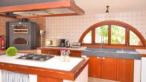 Villa Biniaco Kitchen