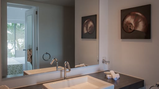 Villa Birdy Bedroom 1