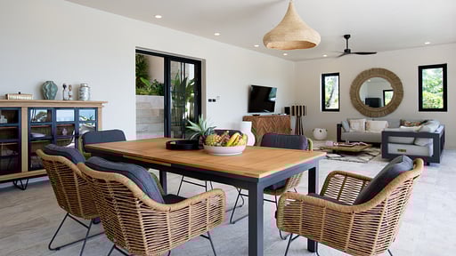 Villa Blanca Samui Dining area