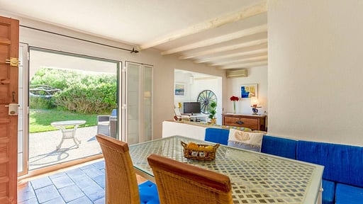 Villa Blau Mari Dining area