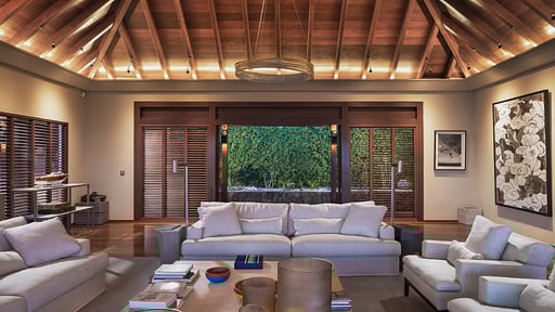 Villa Blue Dragon Salon