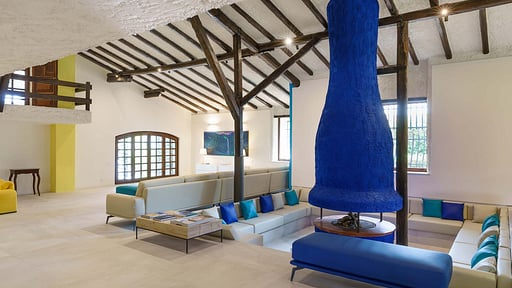 Villa Blue Moon Living room