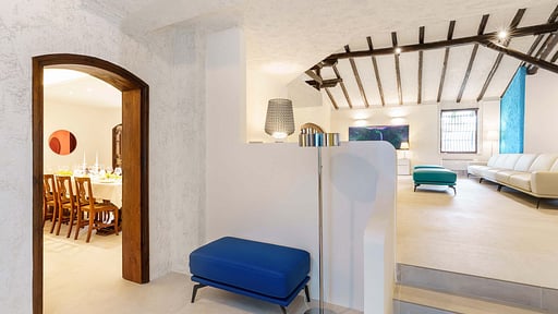 Villa Blue Moon Dining area