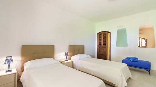 Villa Blue Moon Bedroom 3