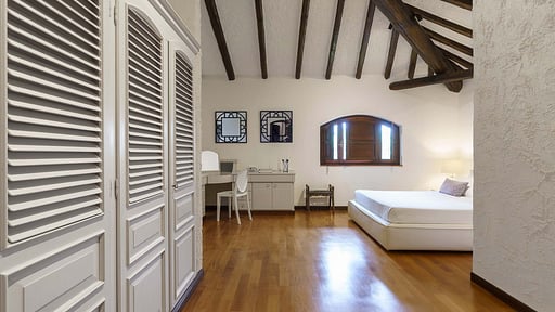 Villa Blue Moon Bedroom 5