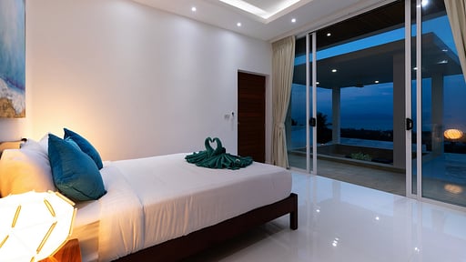 Villa Blue Munii Bedroom 1