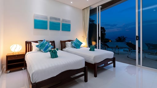 Villa Blue Munii Bedroom 3