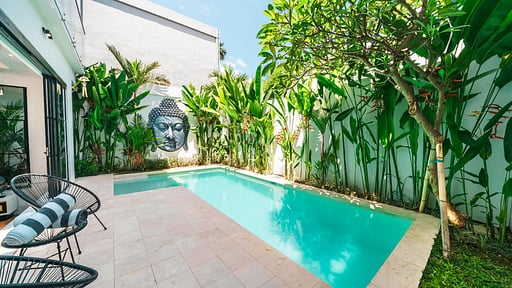 Villa Blue Water Swimming pool